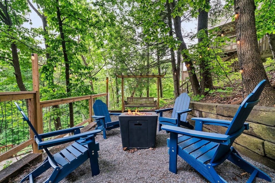 Pull up a seat with friends and relax by our new outdoor fire pit, or swing your worries away.