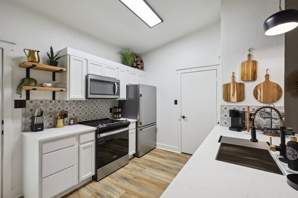 Fully stocked kitchen
