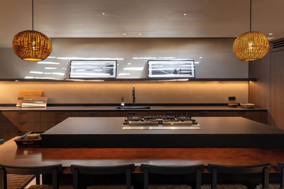 Fully equipped and air-conditioned. HD-TV, Dish network, refrigerator and freezer, electric oven, gas stove, microwave, dishwasher, electric coffee and Nespresso machine, toaster, blender, electric kettle. Indoor dining area with a table for eight guests.