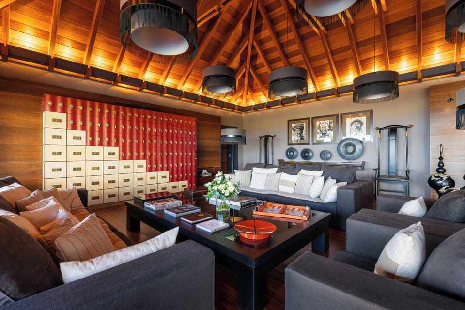 Air-conditioned living room equipped with HD-TV, Dish Network, Blu-Ray DVD player, iPad control. 