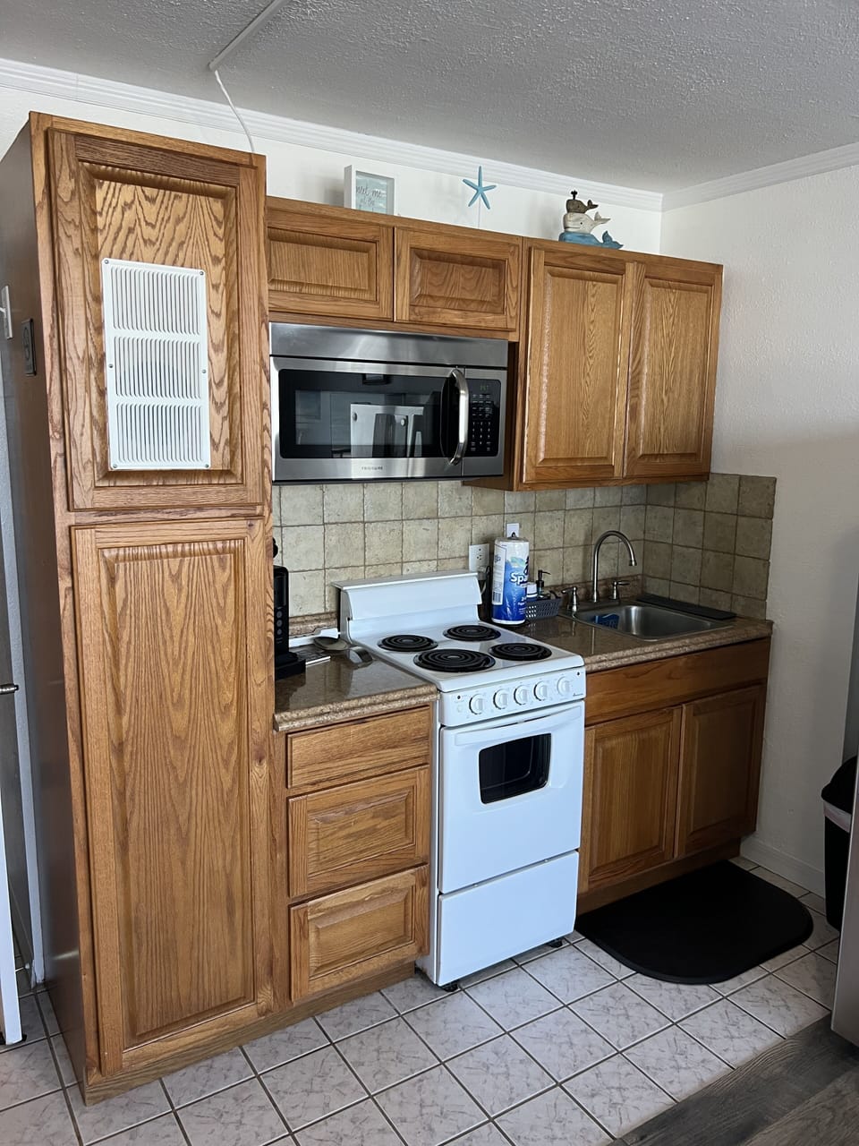 ~ Kitchen area