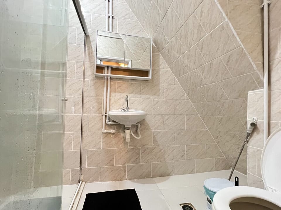 Private bathroom