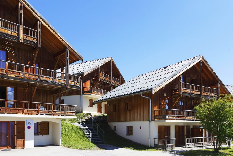 Your beautiful holiday rental is great in any season.