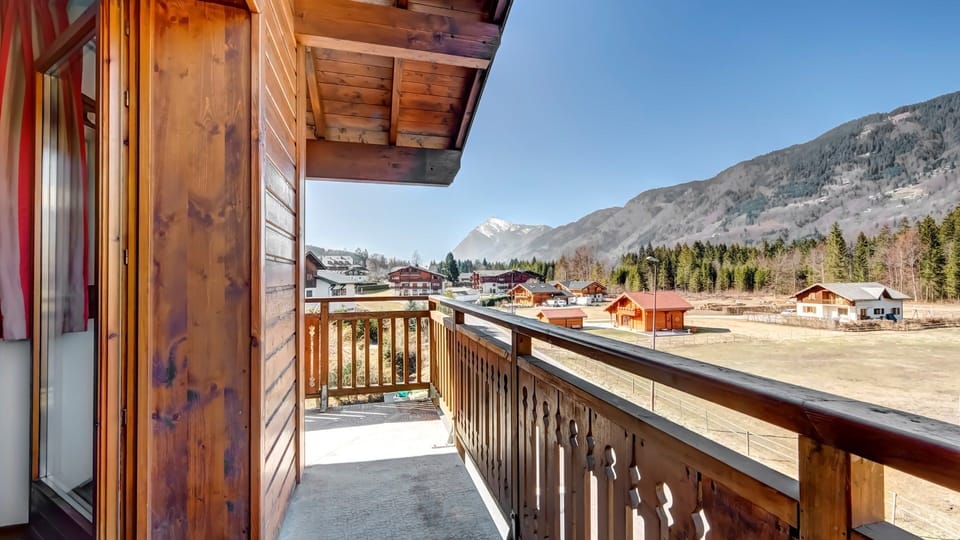 Views from the balcony or terrace may vary!