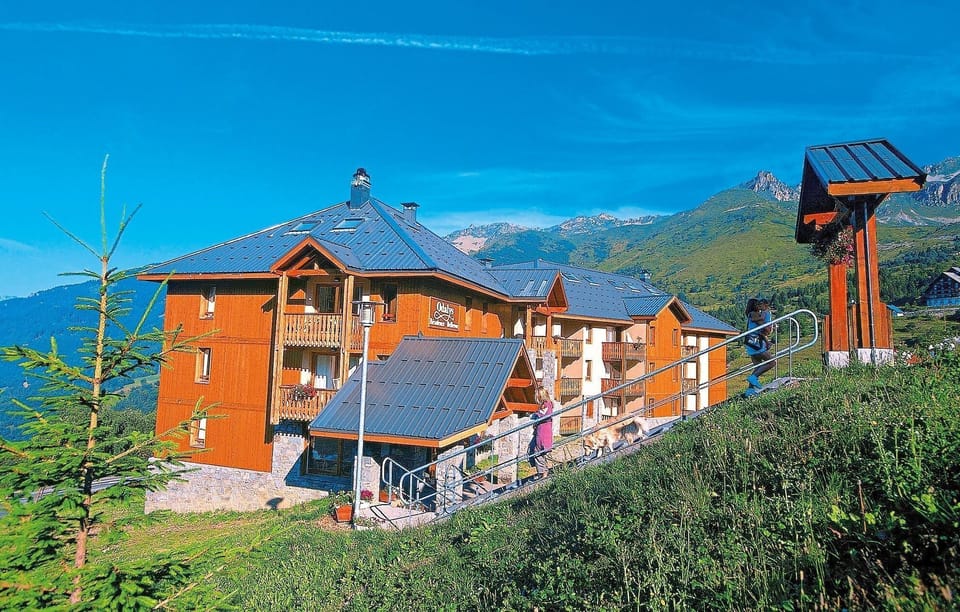 Enjoy a relaxing getaway to the mountains.