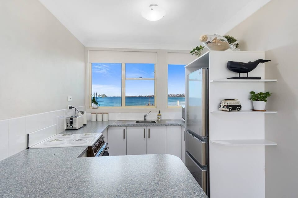 The kitchen includes all you need to prepare meals at home, as well as boasting beautiful views overlooking Towradgi Beach.  