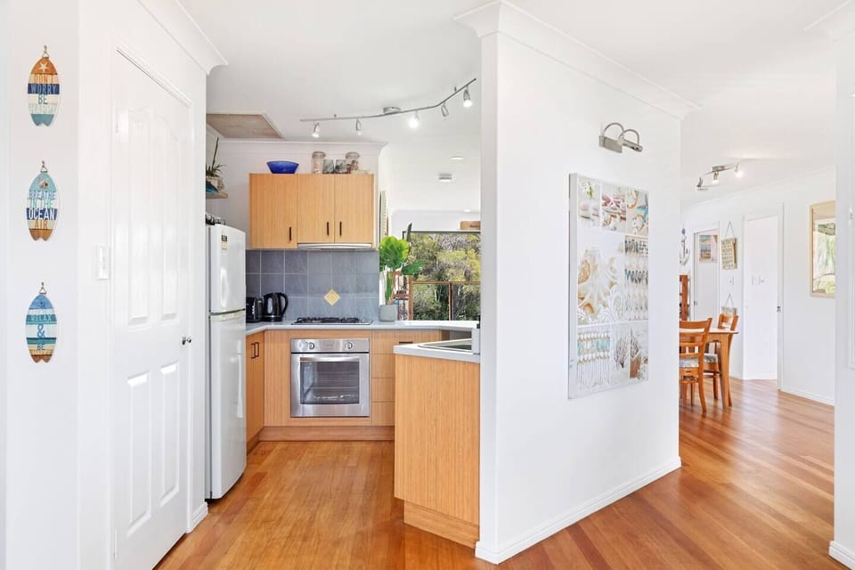 The kitchen comes fully equipped for your holiday catering needs with an oven, stoven and dishwasher.
