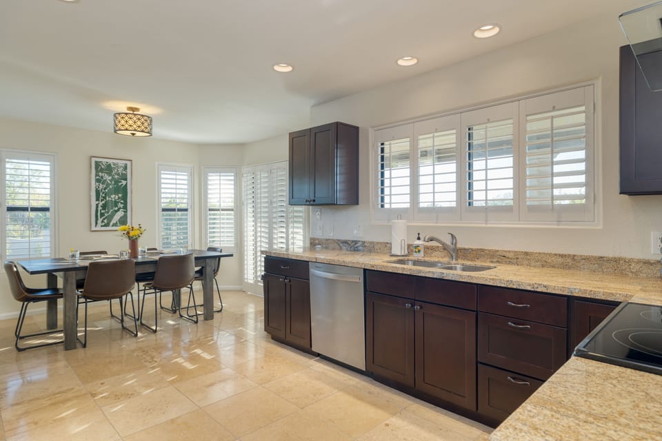 Effortless dining with a kitchen just steps away.