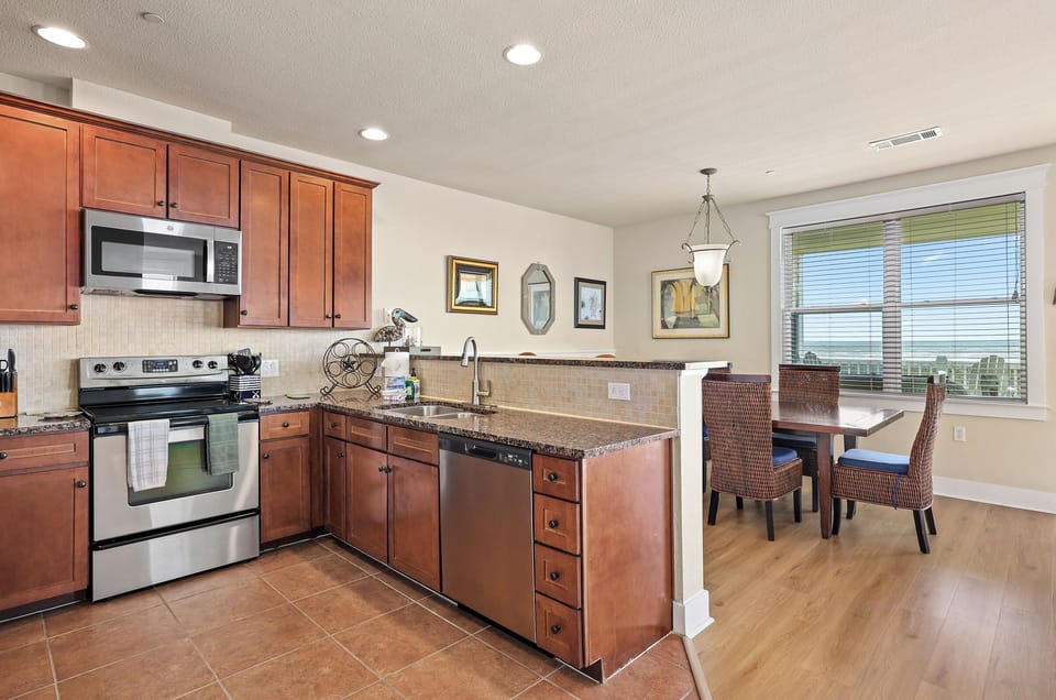 Fully equipped kitchen