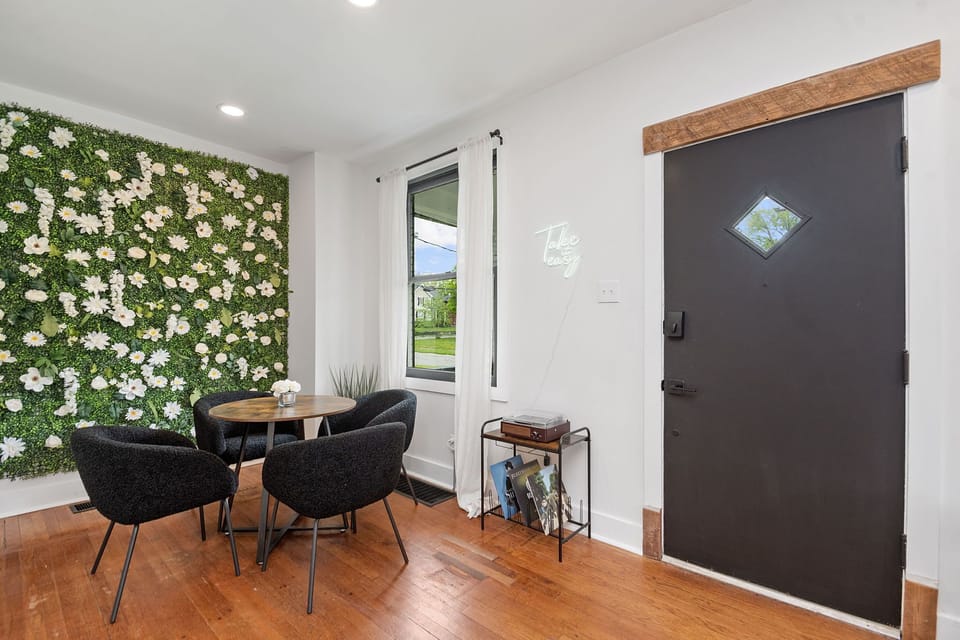 Dining area with record player
