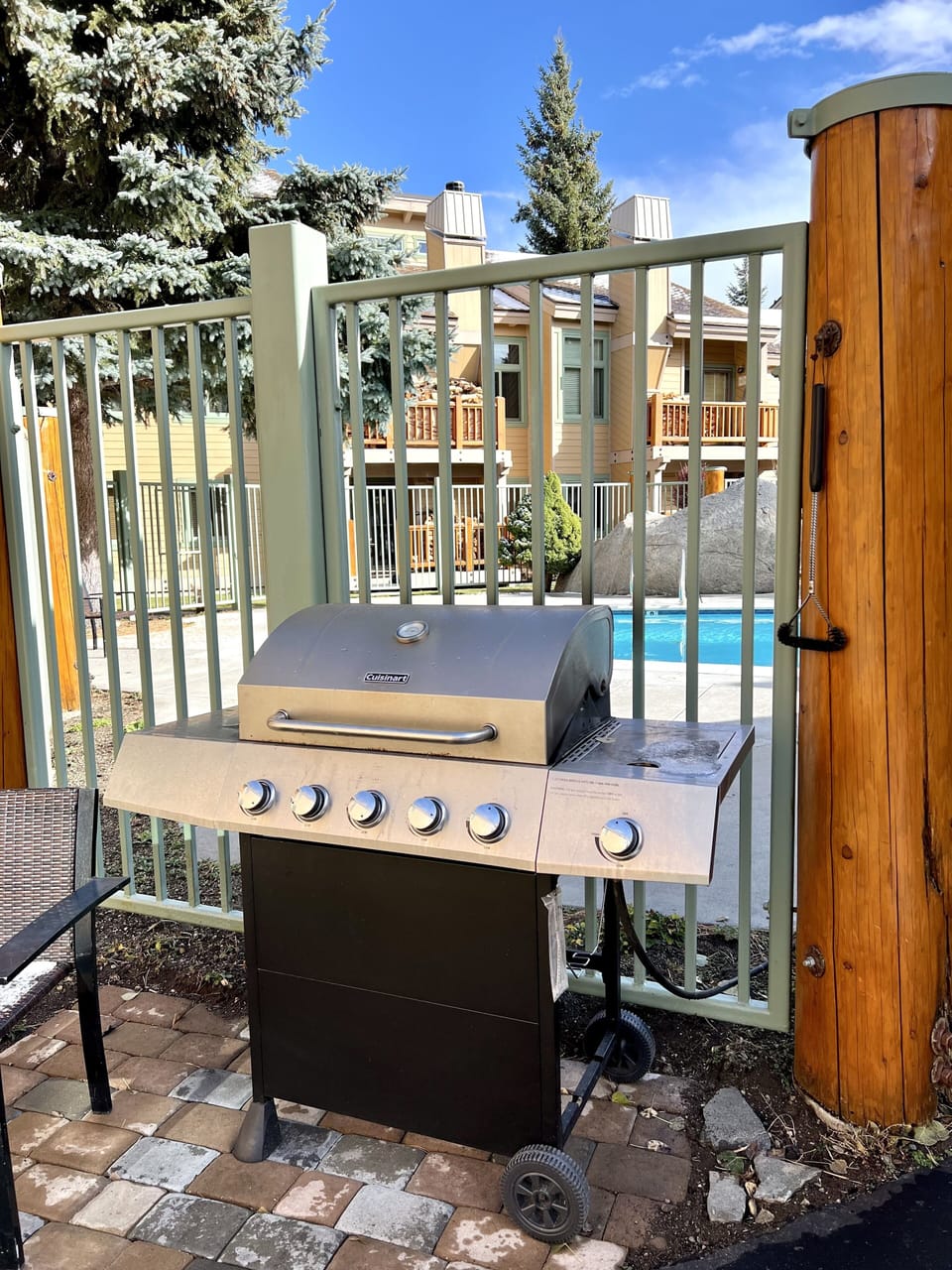 HOA BBQ (available seasonally).