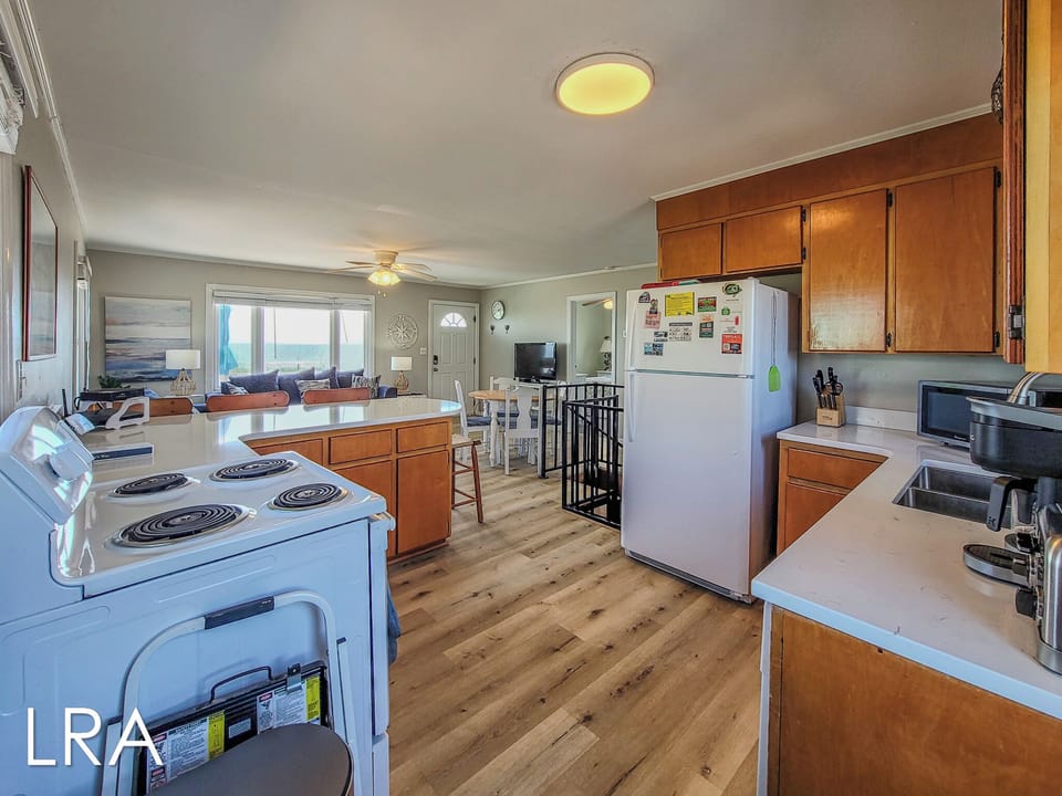 1513 N Shore Dr (Wynns Way [Int Ext]) - watermarked-18