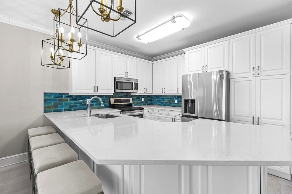 Crystal Dunes 504 Kitchen Alt