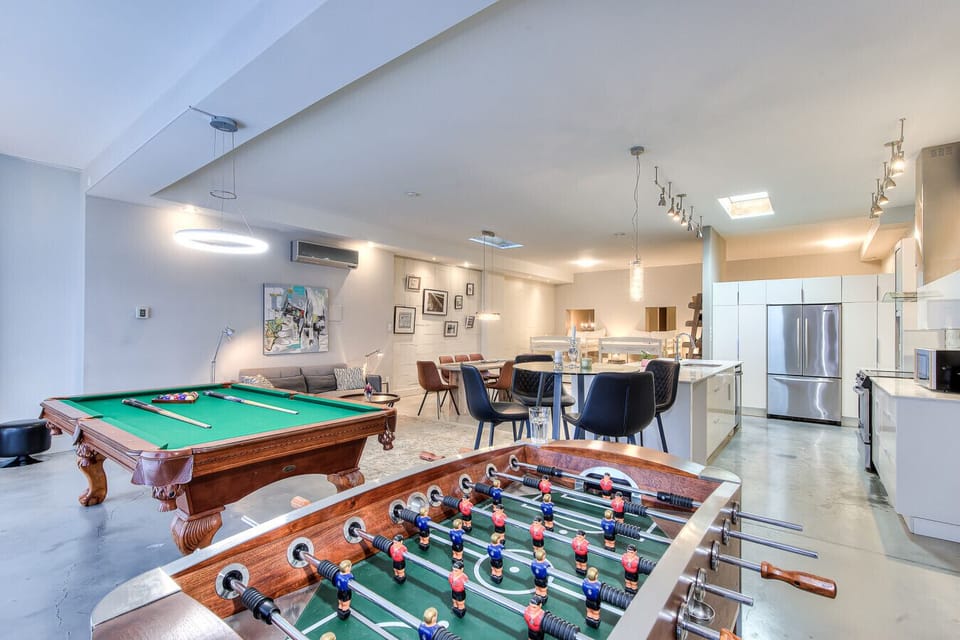 Game room