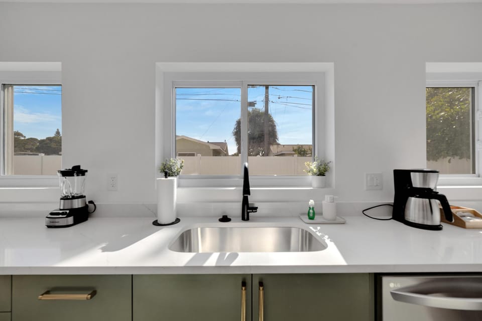 Kitchen Sink