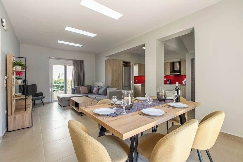 Comfortable Living with Natural Light & Balcony