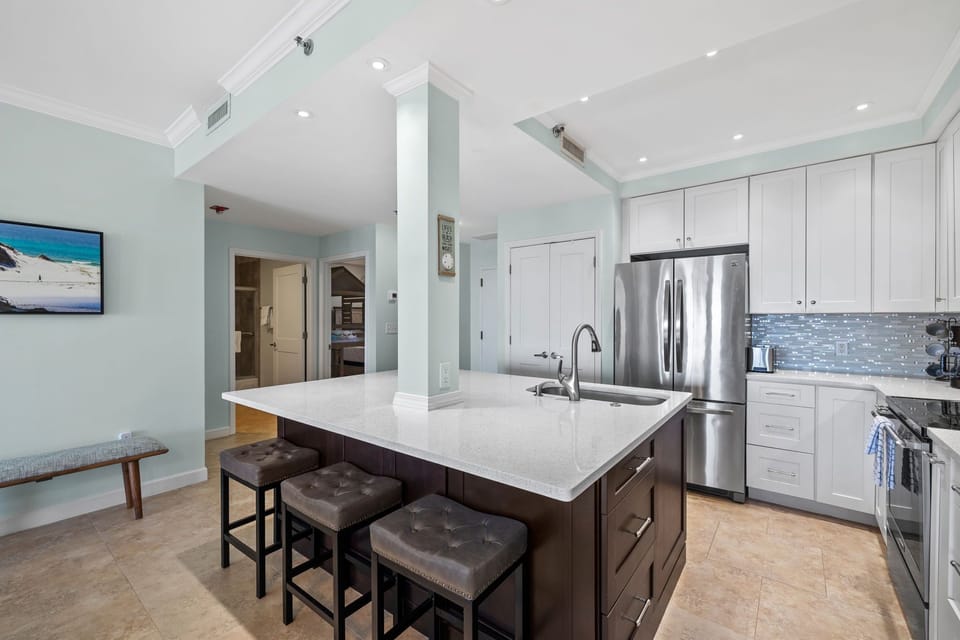 Array_515Tops'lBeachBlvd#612-17