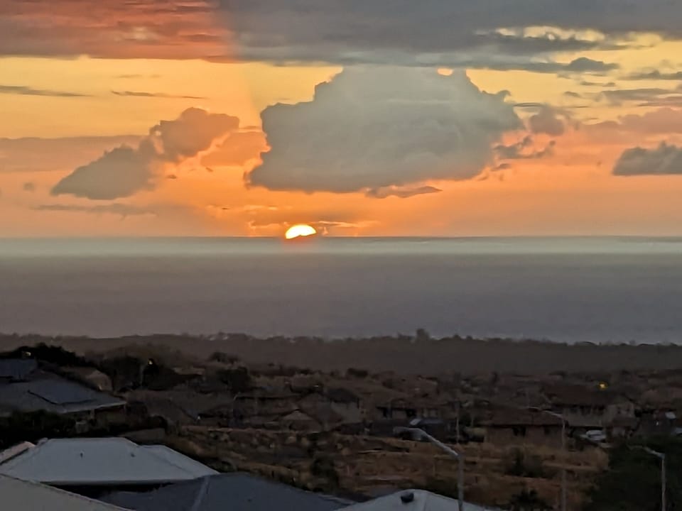 Beach/ocean view