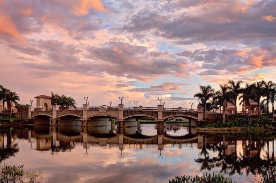 Treviso Bay Luxury Resort Condo 2/2 (442)