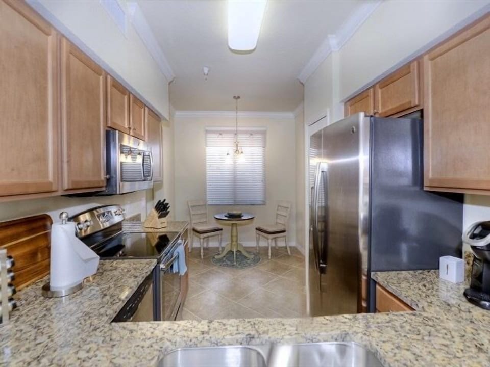Treviso Bay Luxury Resort Condo 2/2 (235)