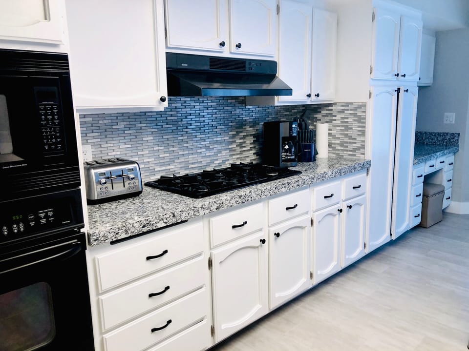Fully equipped kitchen