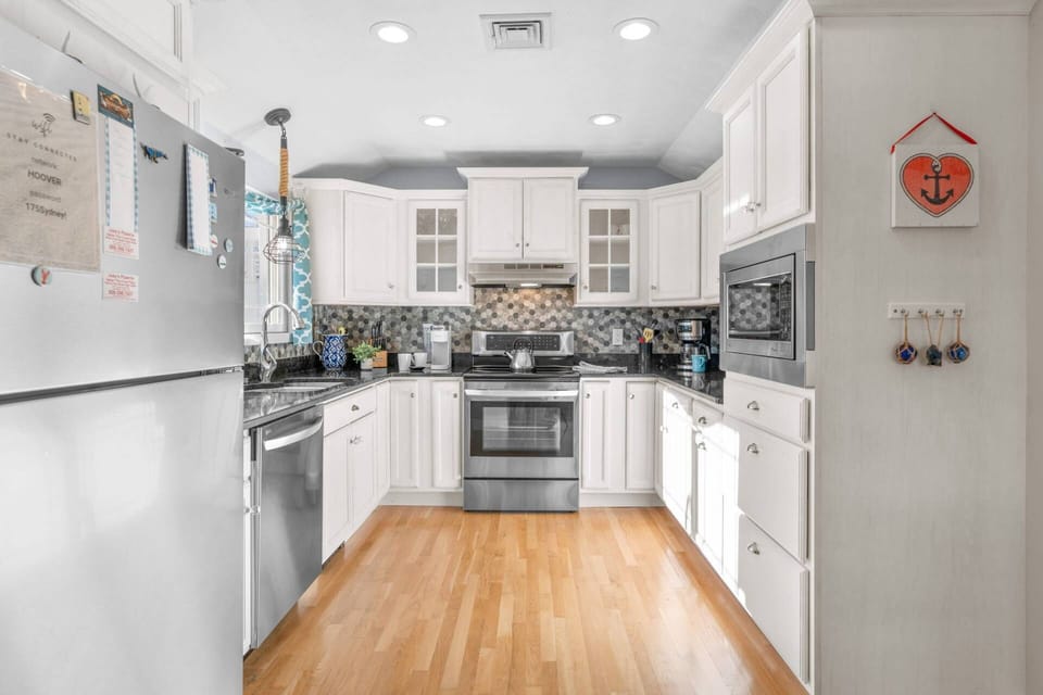 Large kitchen