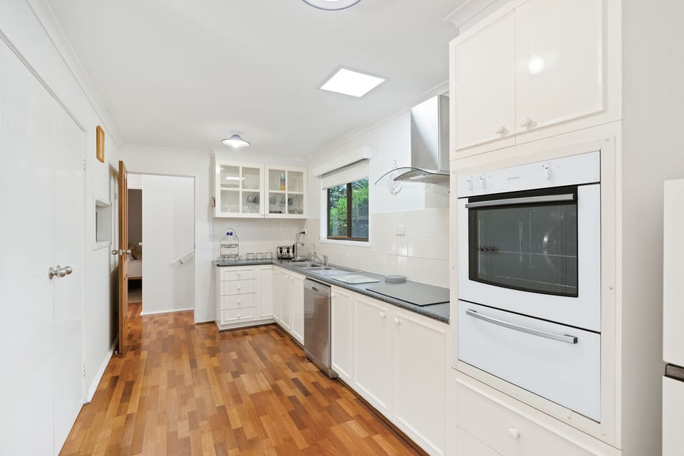 Oven, Cooktop, Dishwasher and Dishwasher