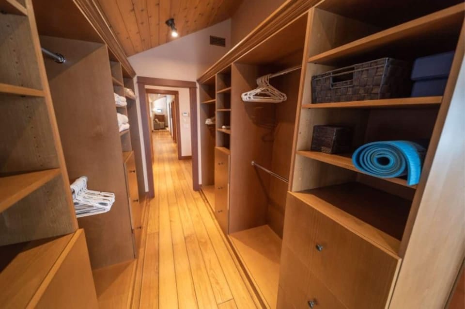 Primary Bedroom Closet