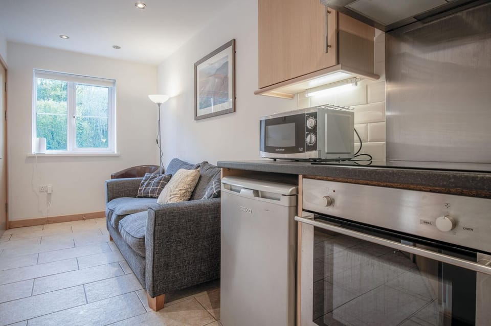 Oxwich Cottage - 2 Bedroom - Parkmill (3905)