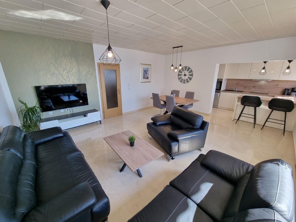 living - dining room, kitchen
