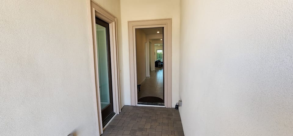 entry with Casita to left