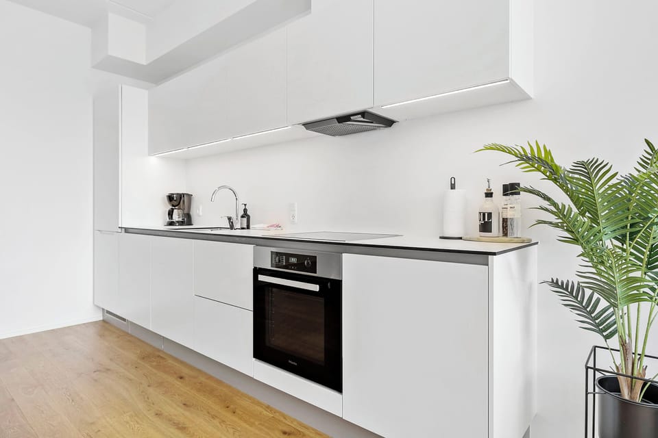 Fully equipped kitchen with all amenities you need to show off your cooking skills