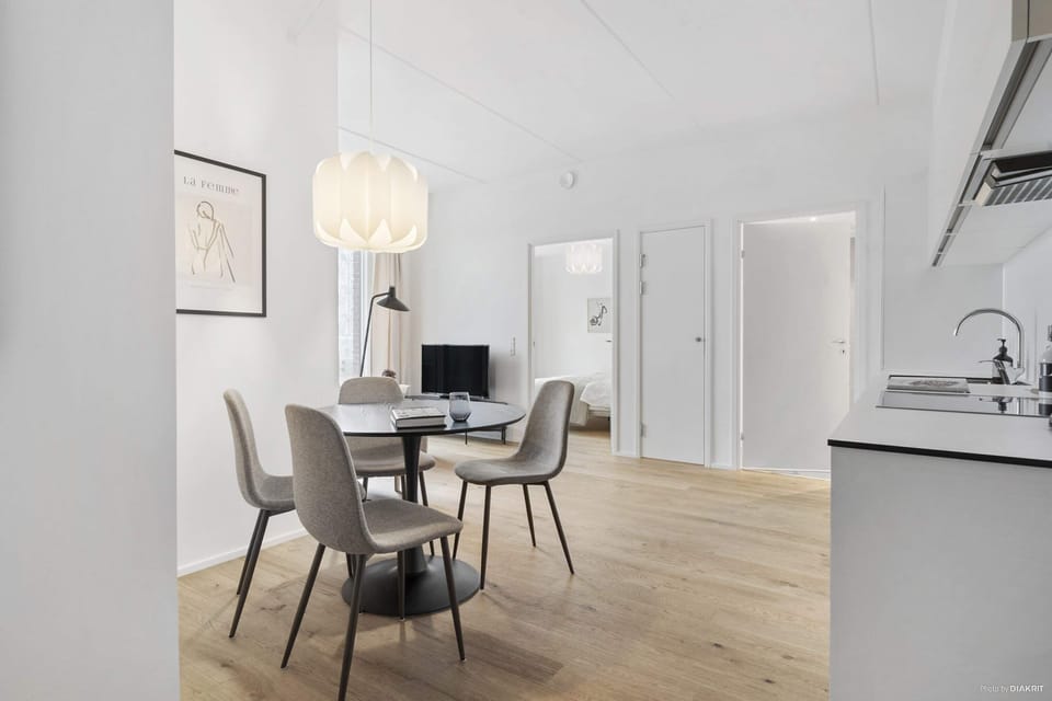 Dining table with 4 seats