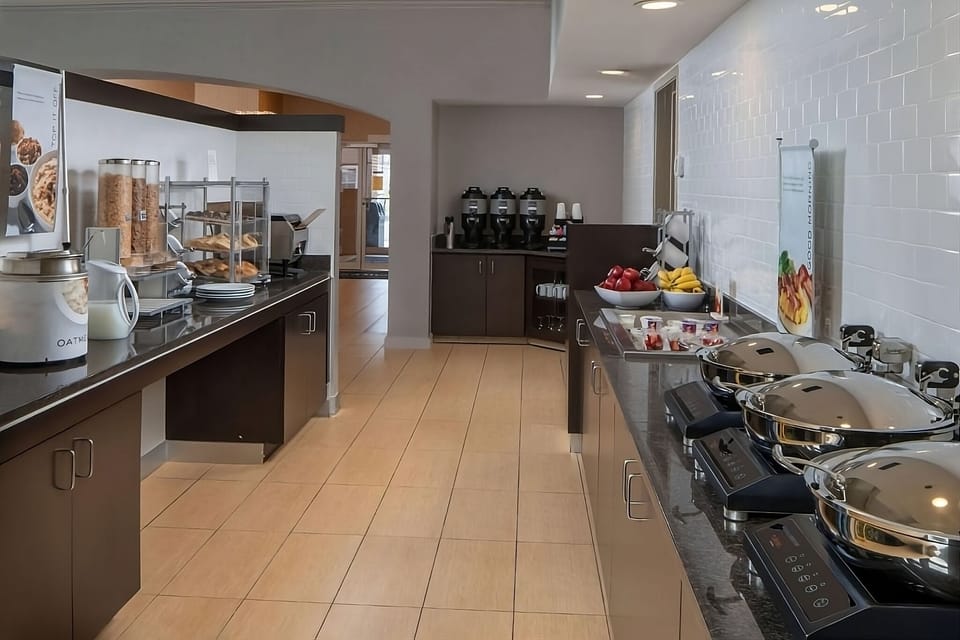 Start your morning with a fresh, plentiful breakfast buffet spread.