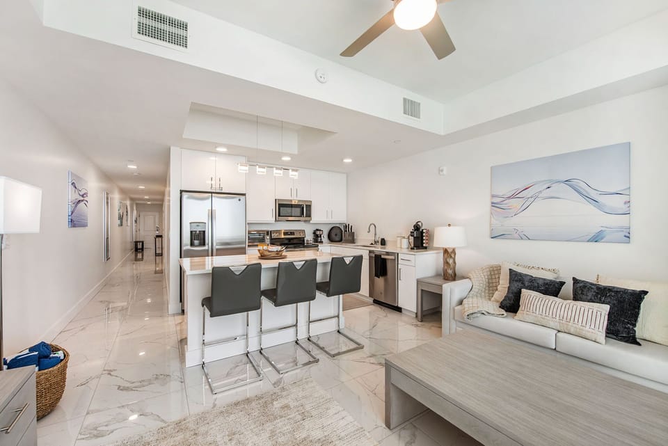 Kitchen has a breakfast bar