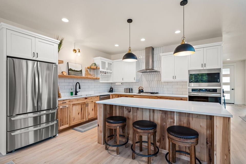 Modern design meets convenience for all your cooking need