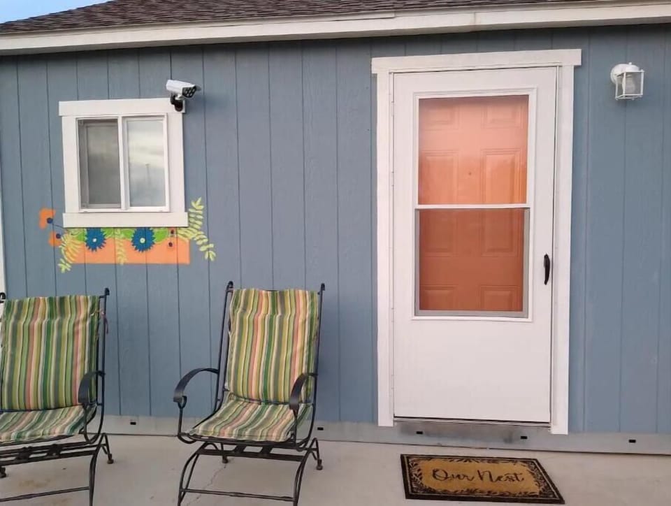 Sit on the porch and wave at passing neighbors, or watch the sun set. 