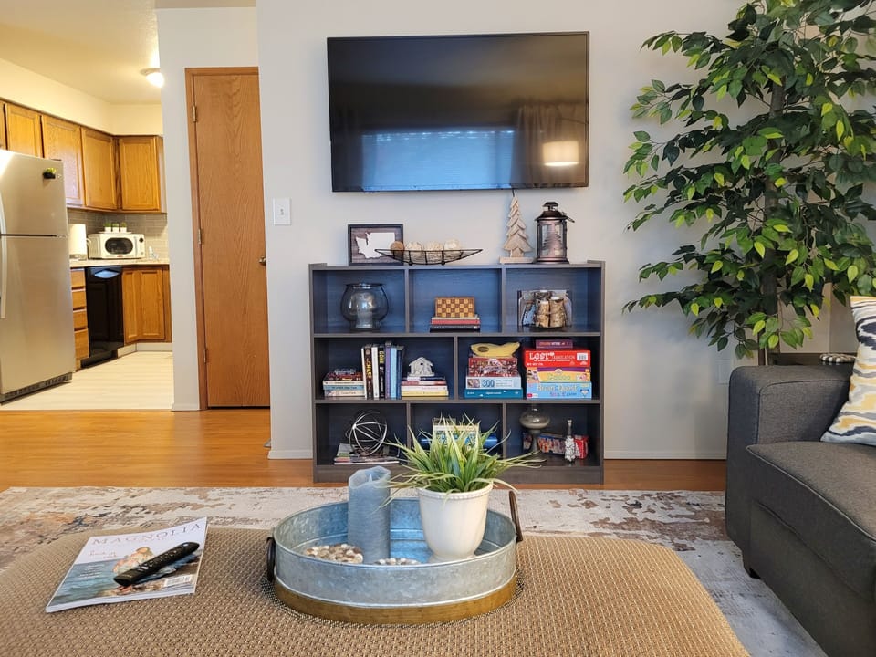 Besides the TV, there are books, puzzles, and games for your entertainment! 