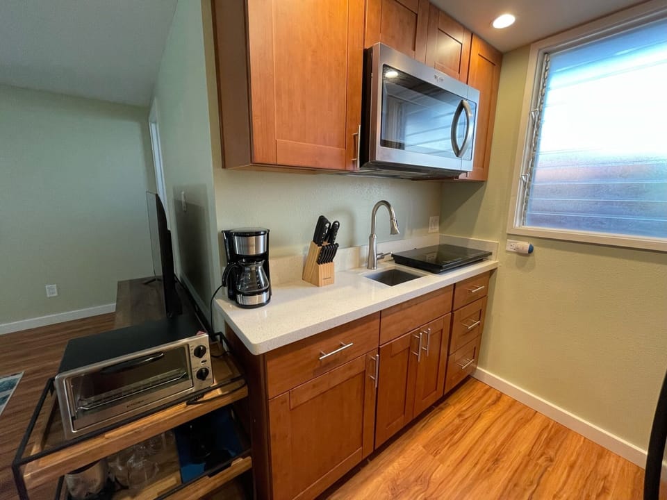 Kitchenette