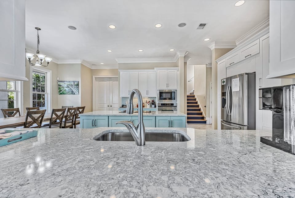 Luxury finishes, and stocked with every gadget!
