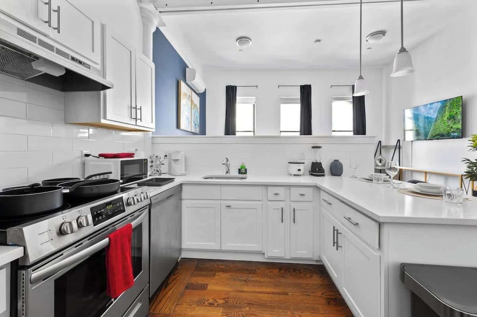 Fully stocked kitchen