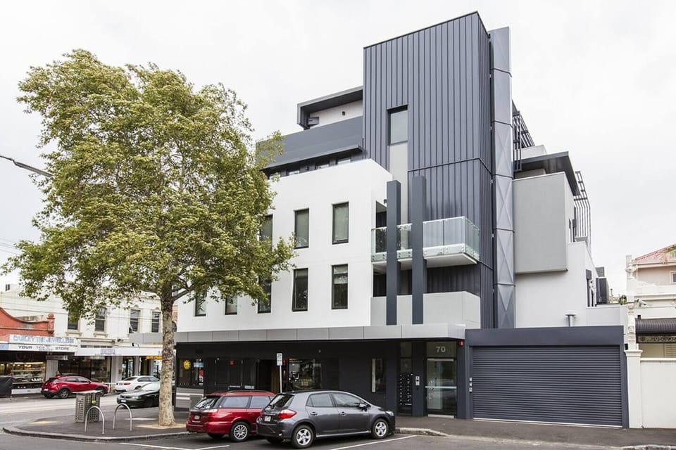 Welcome to Bowie. A modern one bedroom apartment located in a middle of all the action of Swan Street