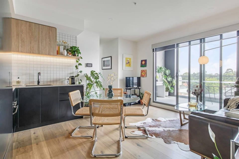 Enjoy meals at home around the central dining table or discover countless eateries close 