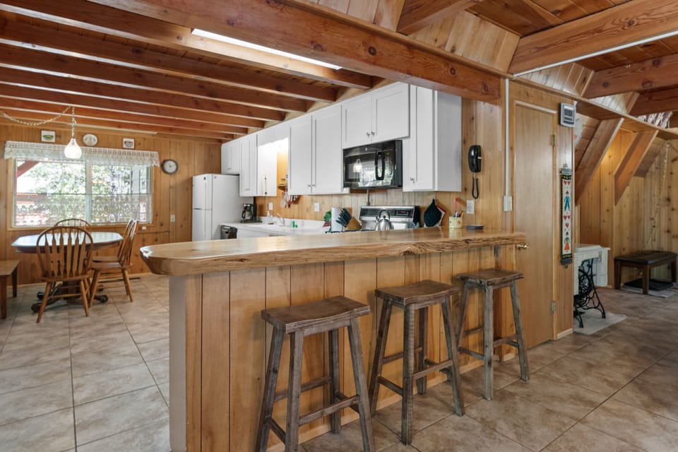 Kitchen Bar
