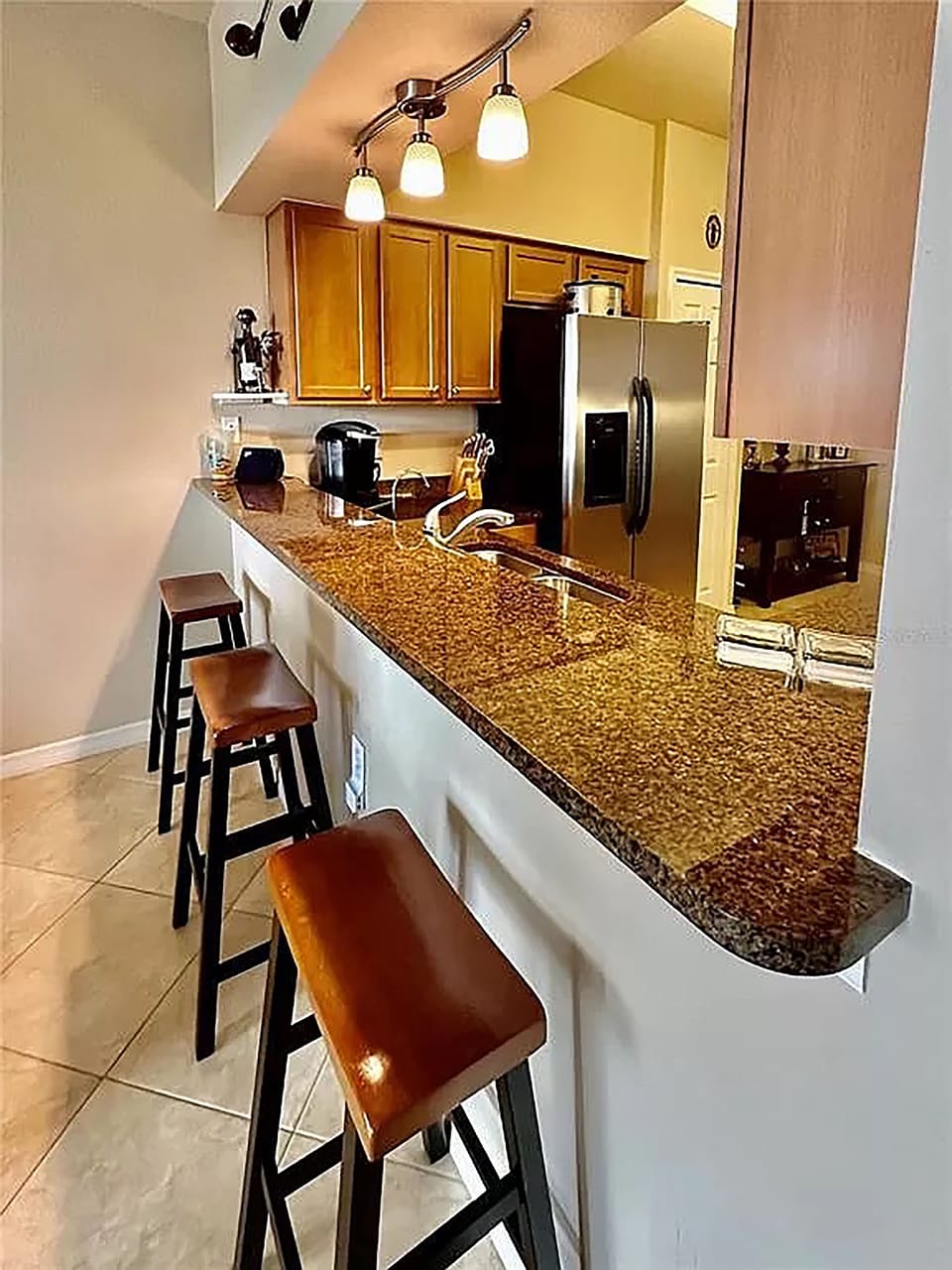 Kitchen/Bar
