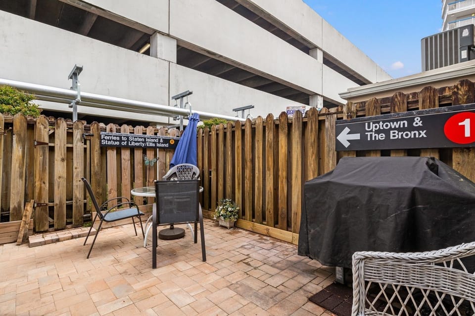 Outside Sitting Area