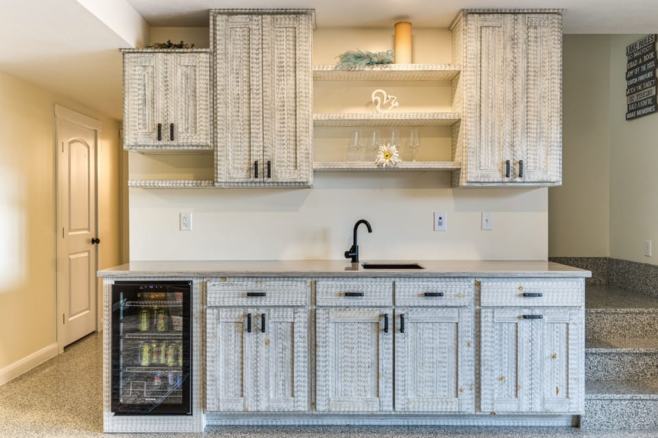 Wet Bar | Lower Level