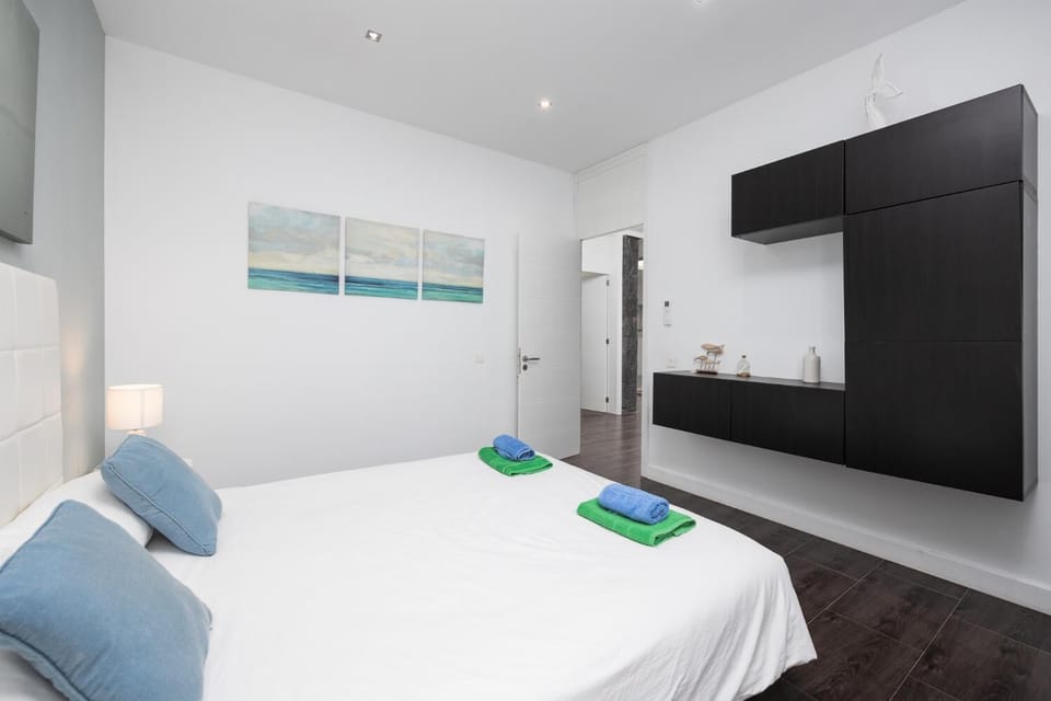 Double bedroom with A/C