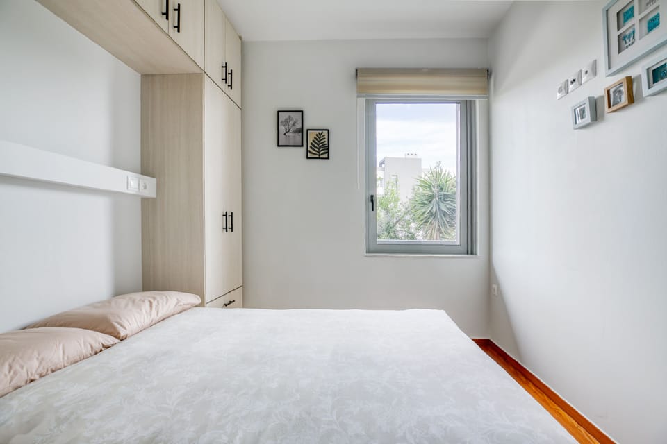 Bed, Photo of the whole room, Bedroom. 