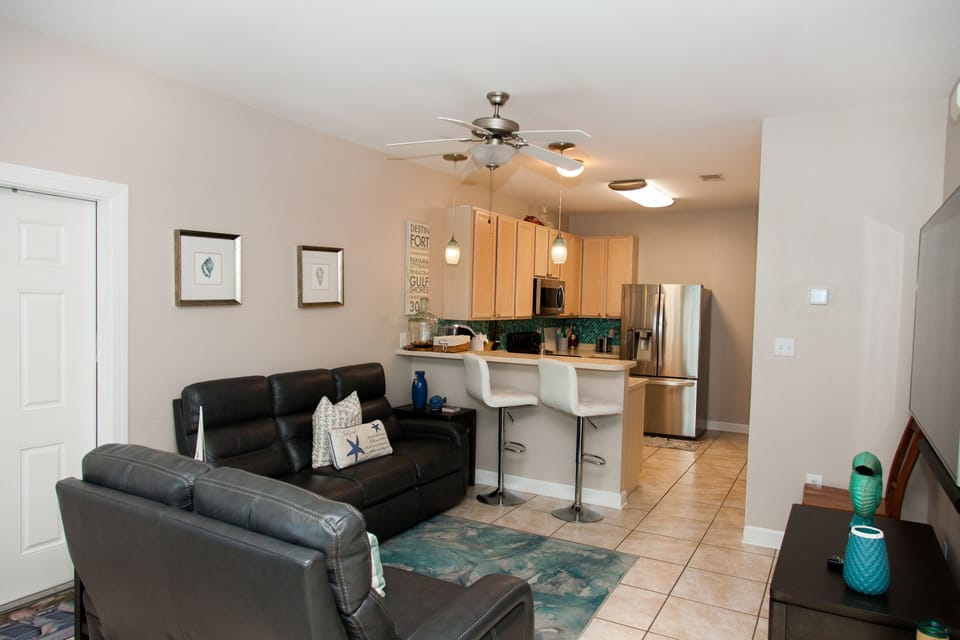 That fridge died and we have a new one!  Pictures to come later.